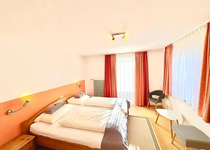 Haus Greif Деревянный коттедж Вайссенбах-на-Лехе